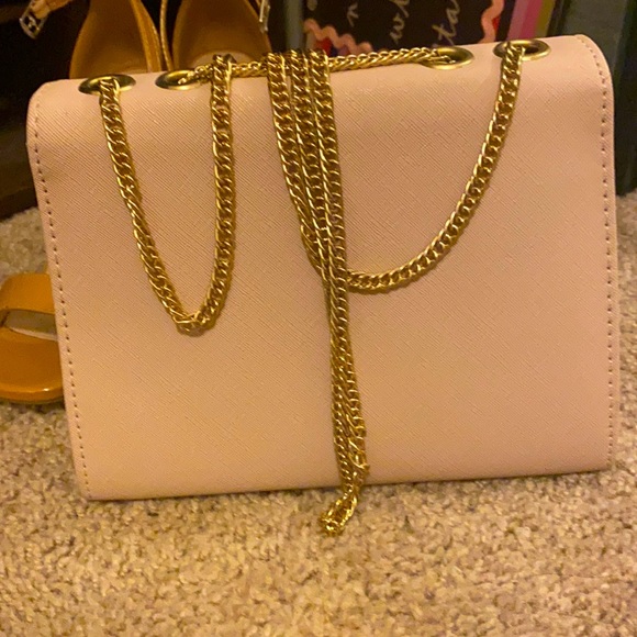 Cute light Pink Vintage purse - Picture 5 of 10